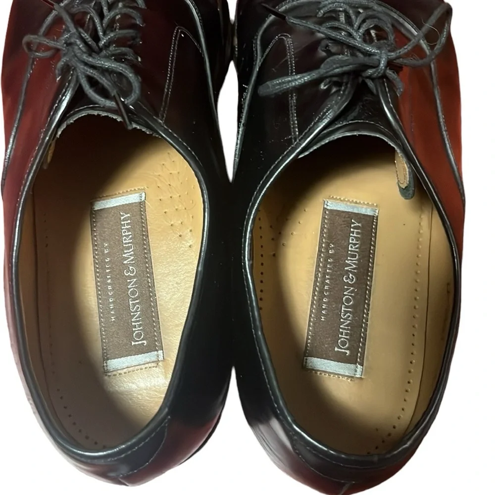 Johnston & Murphy Size 10 Black Dress Melton Cap Toe Shoes